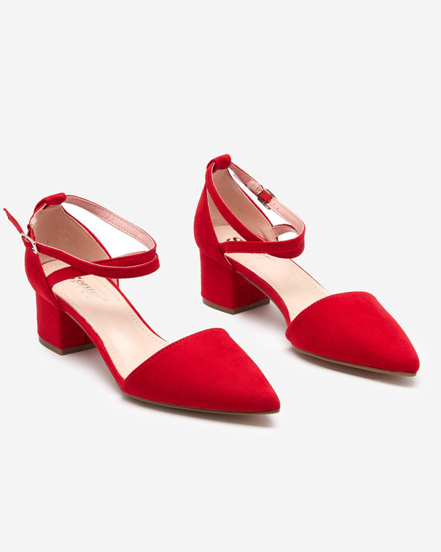 Красные женские босоножки на каблуке Crisco
