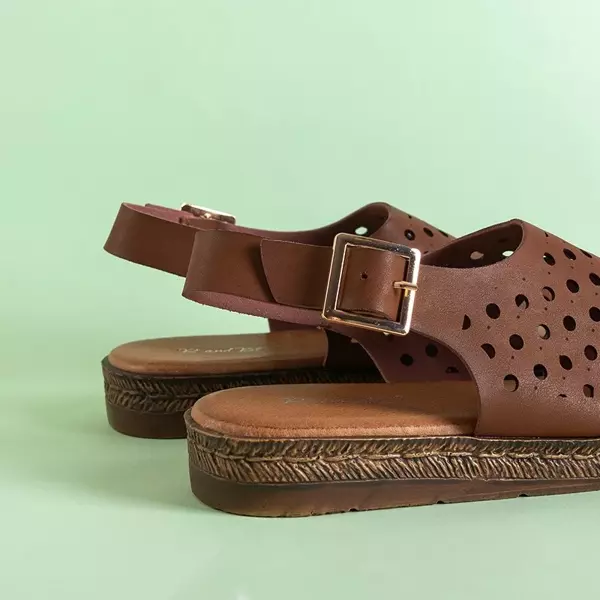 Ажурные женские сандалии OUTLET Lionetta коричневого цвета - Обувь