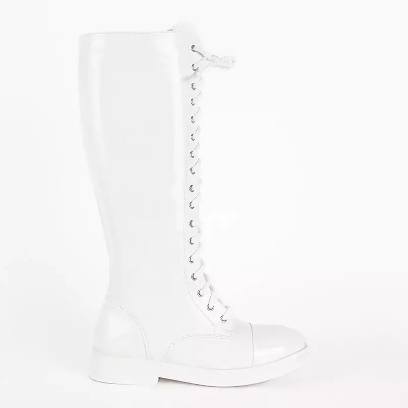 OUTLET Белые лакированные ботинки на шнуровке Tristessa - Обувь