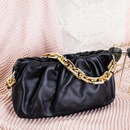Жіноча чорна сумочка з рюшами - Сумочки
