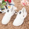Біле жіноче спортивне взуття з блискучими вставками Murcia - Взуття 1