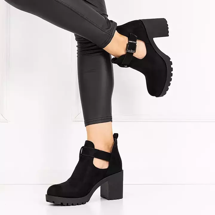OUTLET Чорні чоботи з еко-замші на стовпі Ollis- Footwear