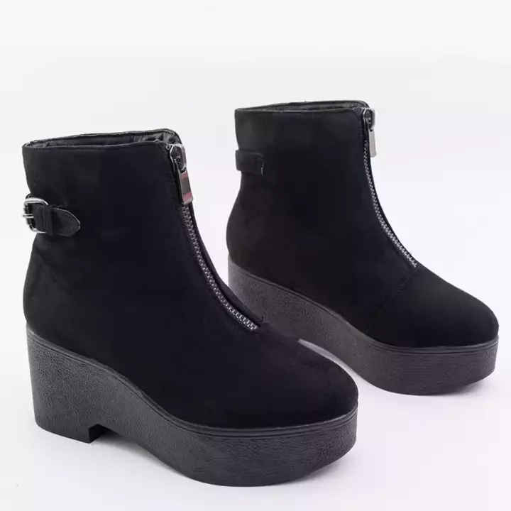OUTLET Чорні жіночі черевики на платформі Binila - Взуття