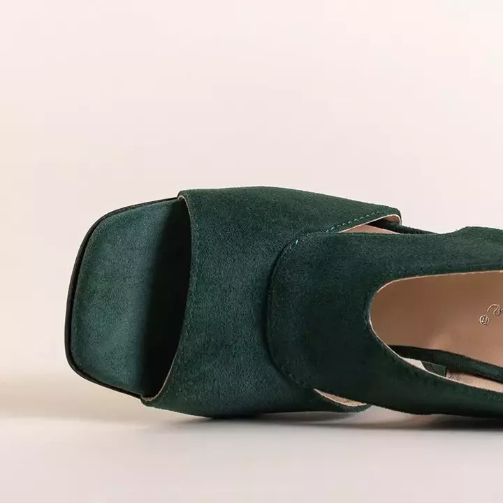 OUTLET Зелені жіночі босоніжки на посту Бісерка - Взуття