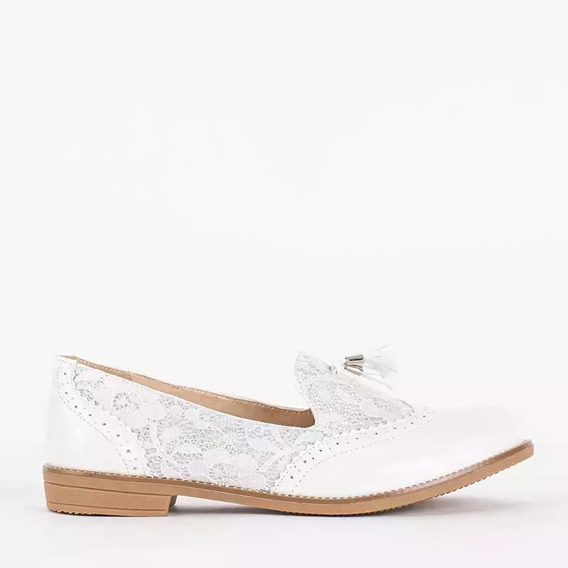 OUTLET Жіночі білі мокасини з мереживом і блиском Kazeti - Взуття