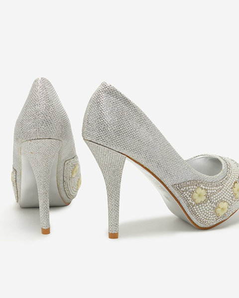 Срібні жіночі туфлі на високих підборах