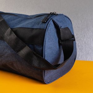 Темно-синя спортивна сумка